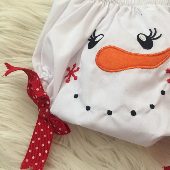 (SOLD) Holiday Diaper Cover and Bow - Picture 3 of 4
